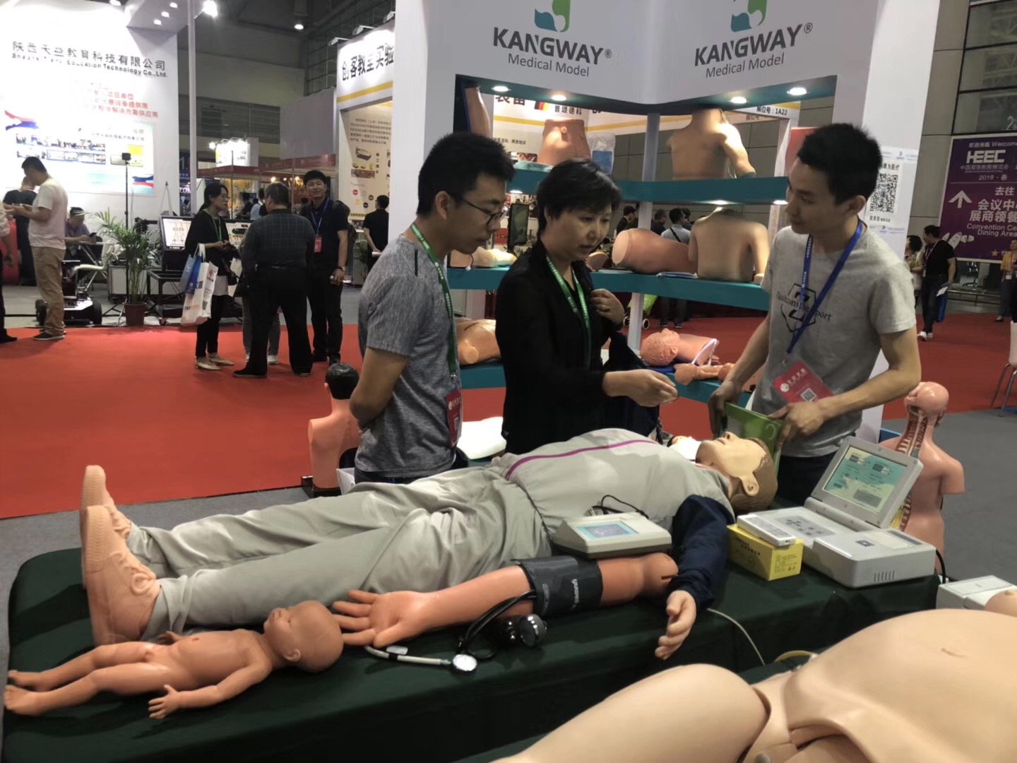 KANGWAY移動(dòng)交互式心肺復(fù)蘇訓(xùn)練及考核系統(tǒng) KANGWAY移動(dòng)交互式心肺復(fù)蘇訓(xùn)練及考核系統(tǒng)
